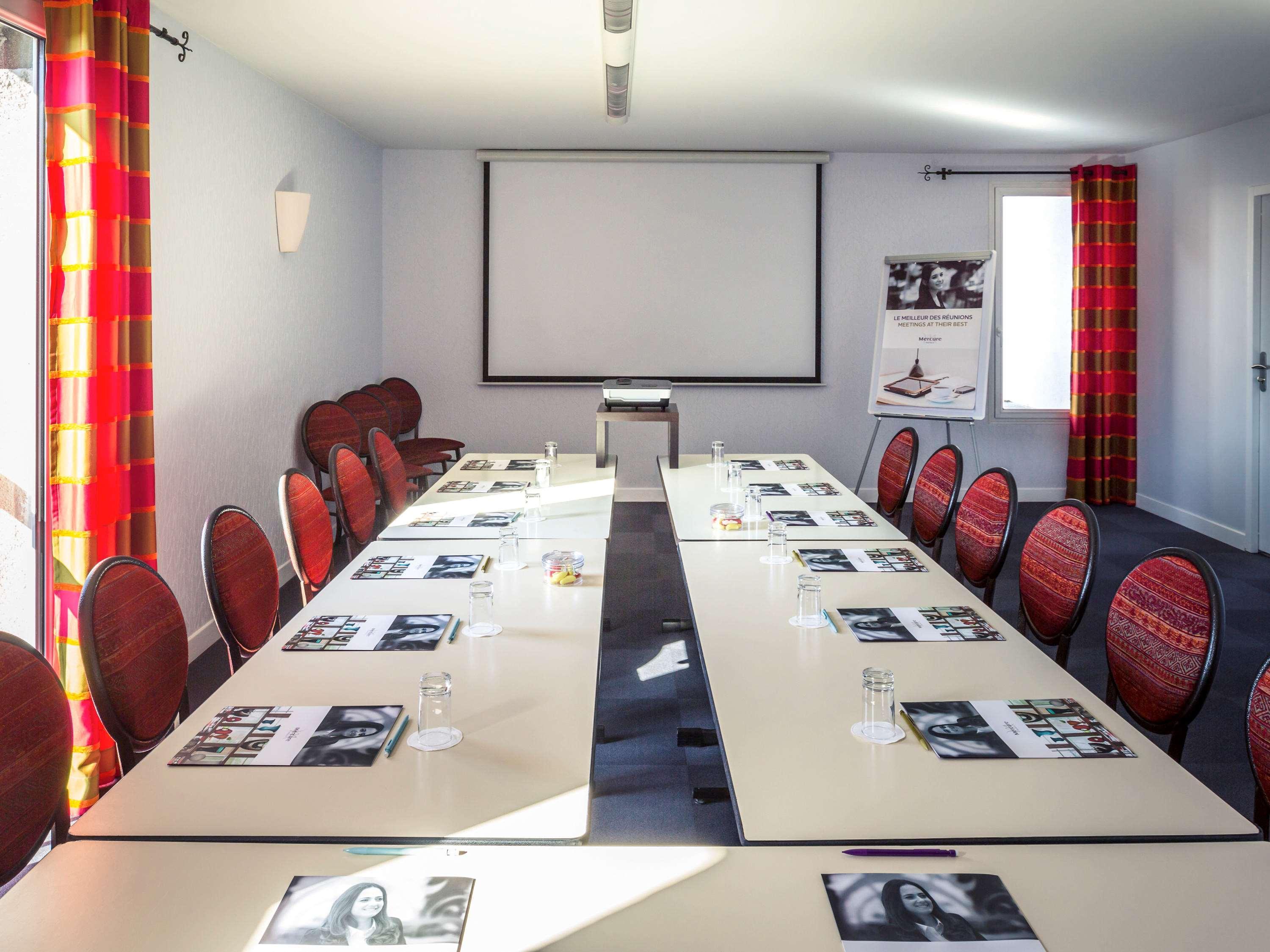 Mercure Castres L'Occitan Exterior photo
